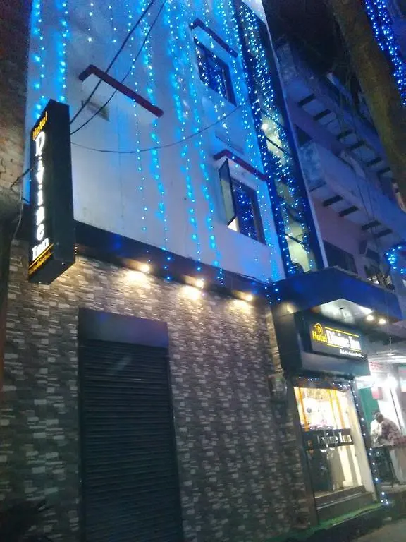 Hotel Divine Inn Varanasi 2*,