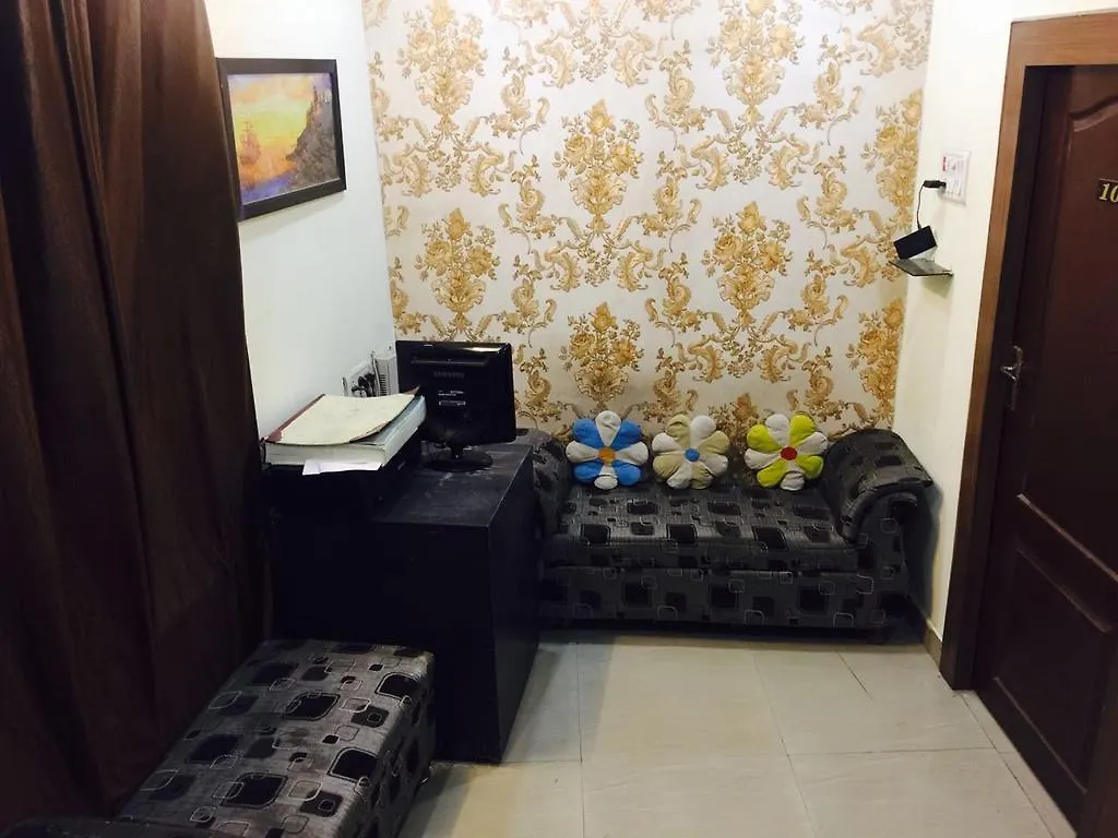 Hotel Divine Inn Varanasi