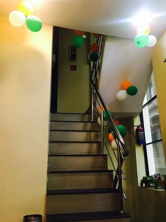 Hotel Divine Inn Varanasi