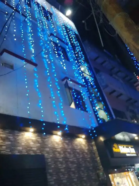 Hotel Divine Inn Varanasi